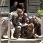 Rick e Daryl encontram um velho estranho no S03E07 de The Walking Dead