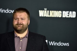 Robert kirkman premiere the walking dead 4 temporada