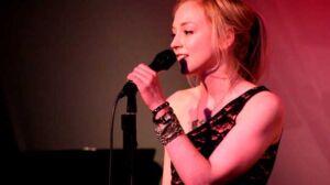 the walking dead emily kinny beth greene cantando
