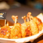 One Piece Docks At Hong Kong Pratos 3