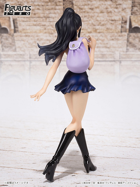 One Piece Figuarts Zero Nico Robin Dressrosa Version