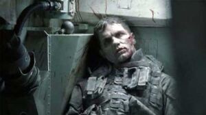 Sam Witwer, o zumbi do tanque