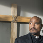 The Walking Dead 5 Temporada S05E14 Padre Gabriel