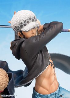 Figuarts zero monkey d luffy trafalgar law 5th anniversary edition 6