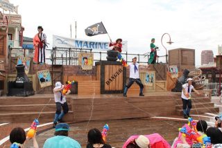 One piece usj universal studios japan premier show 2015 water battle 17