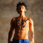 One Piece King of Artist The Trafalgar Law Jeans Freak Ver 5 Azul