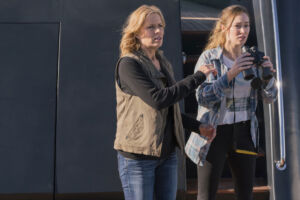 fear the walking dead s02e01 11 madison alicia