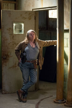 the walking dead s06e13 extra 02 molly