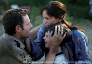 the walking dead s01e03 foto 01 rick lori carl