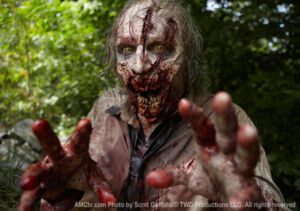 the walking dead s01e03 foto 10 zumbi