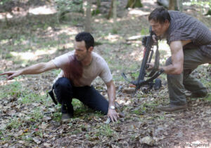 the walking dead s02e01 foto 11 rick daryl