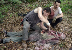 the walking dead s02e01 foto 12 daryl rick