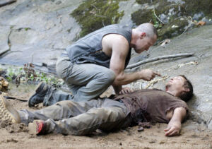 the walking dead s02e05 foto 05 merle daryl