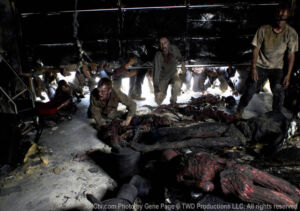 the walking dead s02e06 foto 07 zumbis