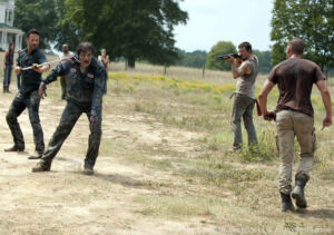 the walking dead s02e07 foto 07 rick daryl shane
