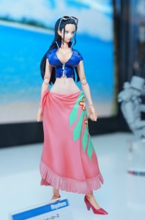 One piece nico robin variable action heroes megahobby expo spring 2016 4