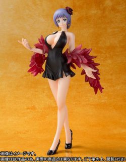 Carina figuarts zero one piece film gold ver 3