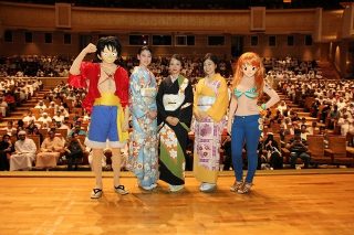 One piece film gold premiere estreia abu dhabi 5