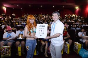 One Piece Film Gold Singapura Livro Recordes Cosplayers 2