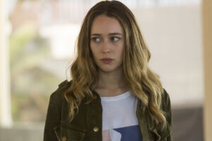 Fear The Walking Dead S02E15 4 Alicia