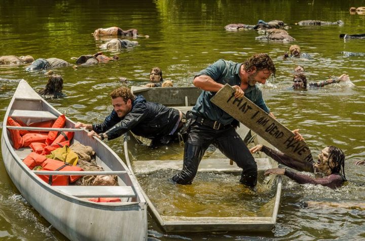 the walking dead s07e08 foto extra 30 aaron rick