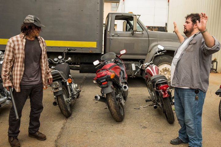the walking dead s07e08 foto extra 35 daryl fat joey