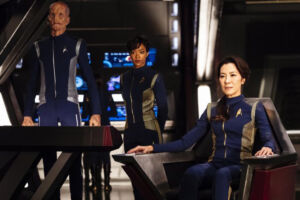 Star Trek Discovery 10 Saru Green Michelle Yeoh