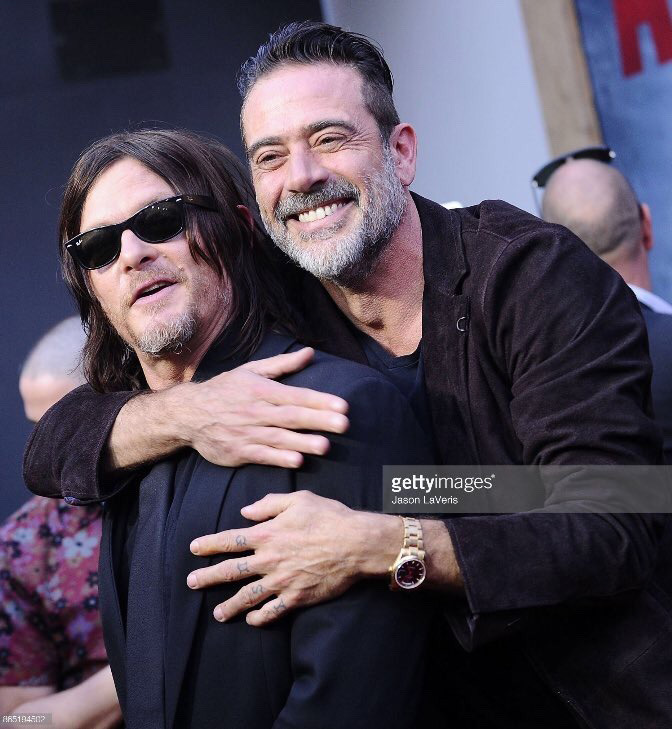 The walking dead 8 temporada premiere twd 100 norman reedus jeffrey dean morgan 3