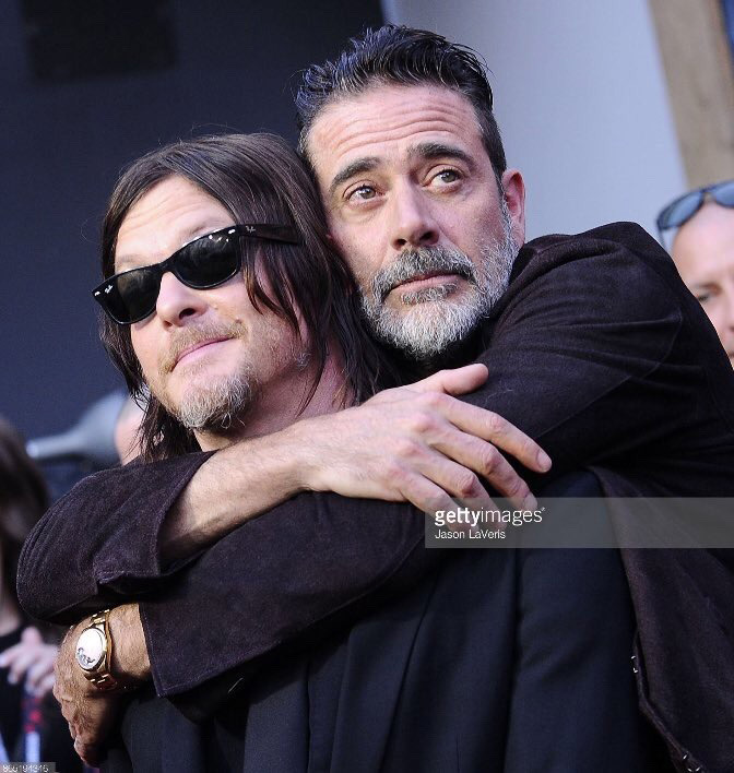 The walking dead 8 temporada premiere twd 100 norman reedus jeffrey dean morgan 4