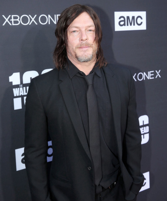 The walking dead 8 temporada premiere twd 100 norman reedus