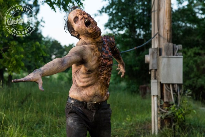 The Walking Dead 8 Temporada S08E01 15 Zumbi