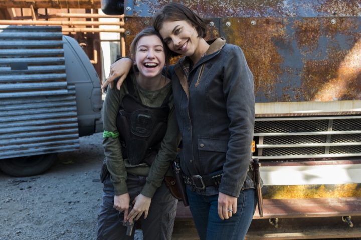 The walking dead 8 temporada s08e01 bastidores 4 katelyn nacon lauren cohan