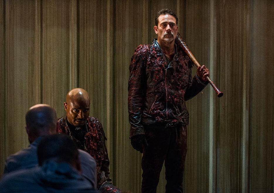 The walking dead s08e05 foto oficial 09 gabriel negan