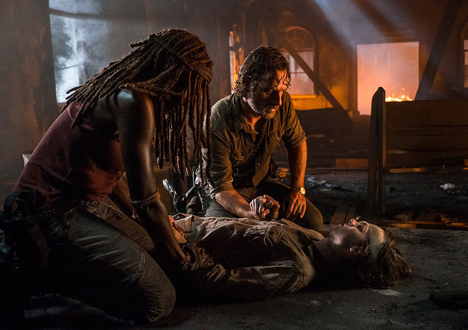 The walking dead s08e09 foto oficial 06 michonne rick carl