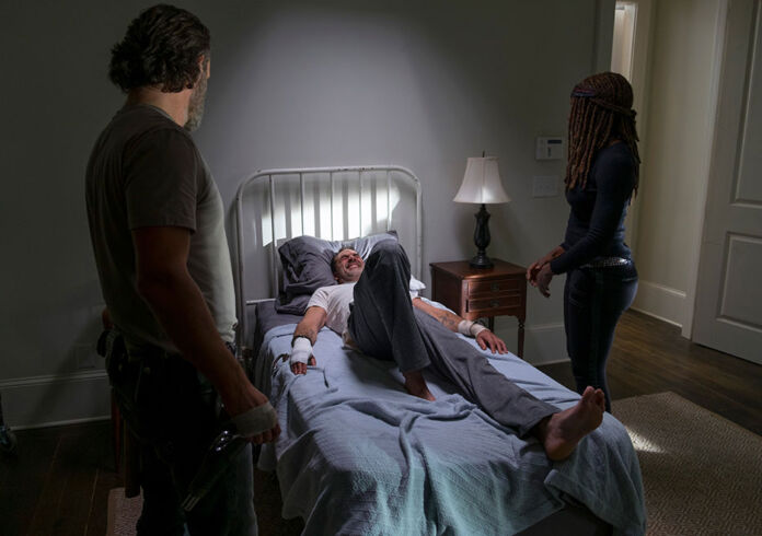 Rick decide poupar a vida de Negan. Cena do 16º episódio da 8ª temporada de The Walking Dead.