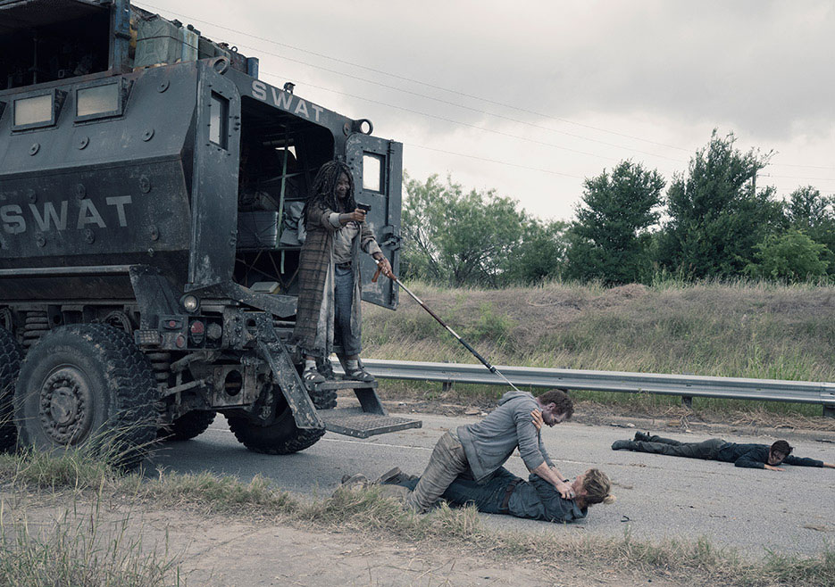 Fear the walking dead s04e14 foto oficial 03 martha naomi althea