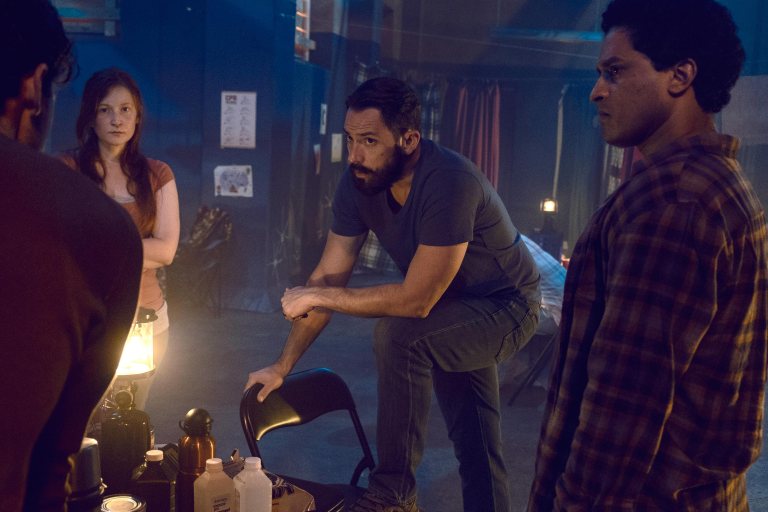 the walking dead s09e10 imagem extra 07 amanda frank matias