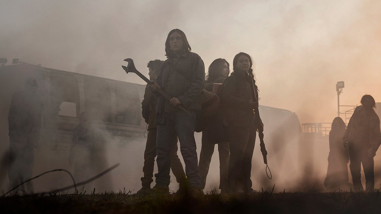 Os personagens de The Walking Dead: World Beyond. Grupo de jovens que cresceram no apocalipse zumbi.