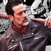 The Walking Dead mostrará passado de Negan nos episódios extras, indica produtora