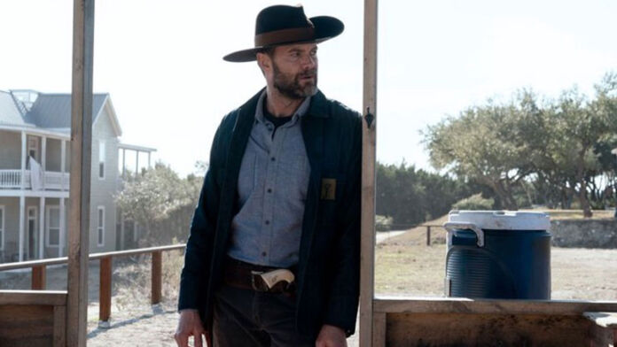 John Dorie em Fear The Walking Dead.