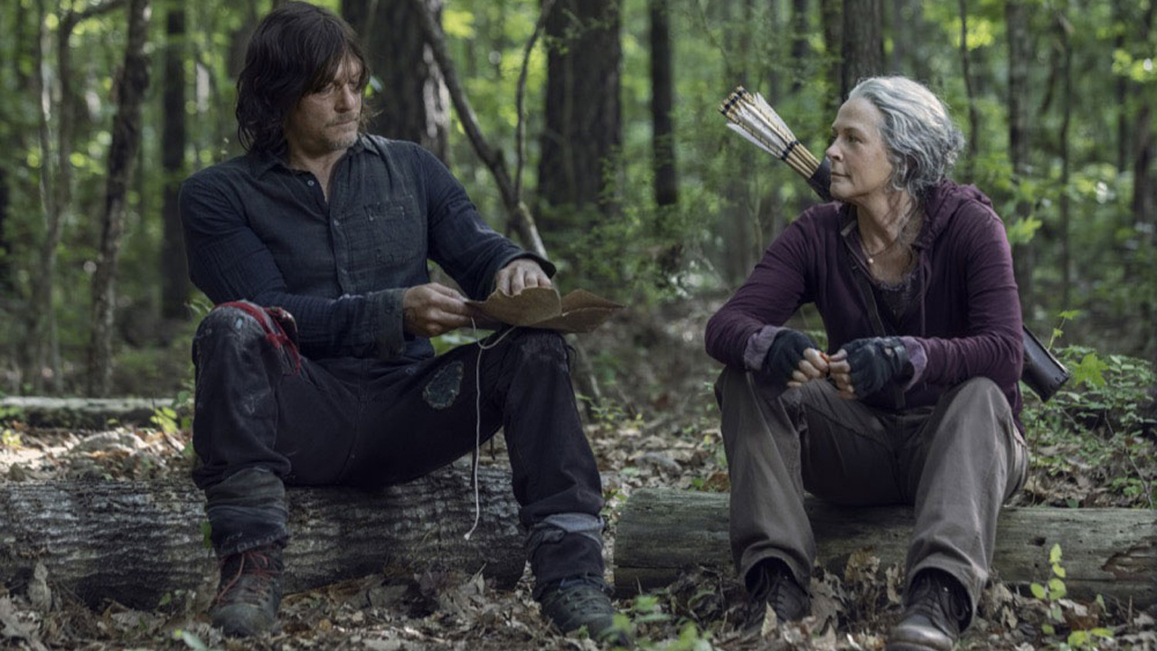 Daryl e Carol no 1º episódio da 10ª temporada de The Walking Dead.