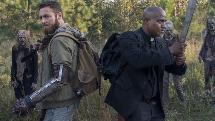 Aaron e gabriel enfrentam zumbis no 19º episódio da 10ª temporada de the walking dead (s10e19 - "one more").