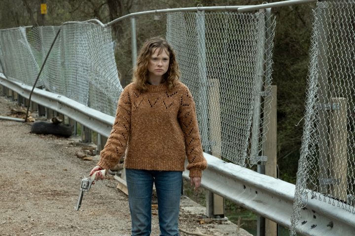 Dakota no 8º episódio da 6ª temporada de fear the walking dead (s06e08 - "the door").