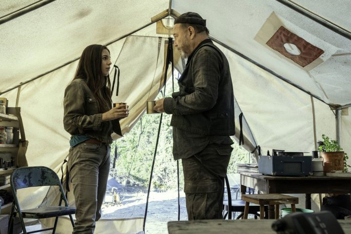 Charlie e daniel salazar no 10º episódio da 6ª temporada de fear the walking dead (s06e10 - "handle with care").