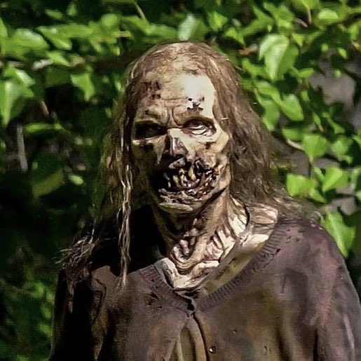 Zumbi nos bastidores da 11ª temporada de the walking dead (foto 2 de 4).