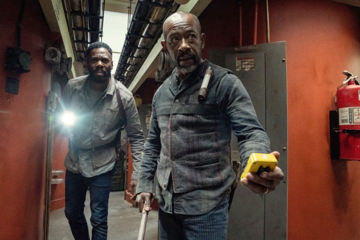 Victor strand e morgan jones no 15º episódio da 6ª temporada de fear the walking dead (s06e15 - "uss pennsylvania").