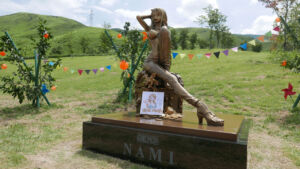 one piece estatua de bronze nami 5