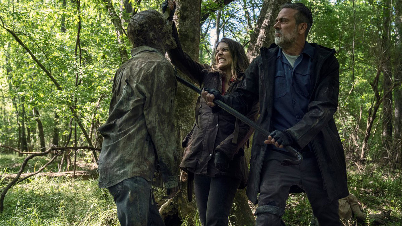 Maggie e Negan no 5º episódio da 11ª temporada de The Walking Dead (S11E05 - "Out of the Ashes").