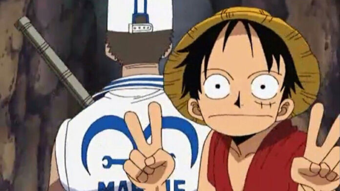 One Piece | Luffy zoando um marinheiro.