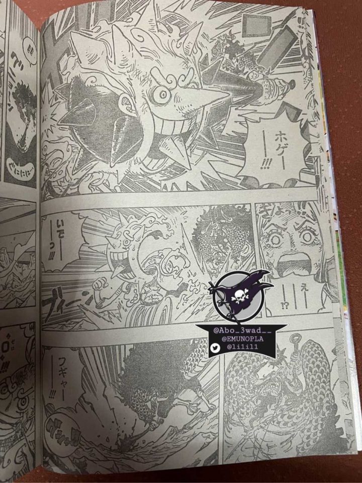 Luffy e Kaido em Página vazada do capítulo 1045 de One Piece.